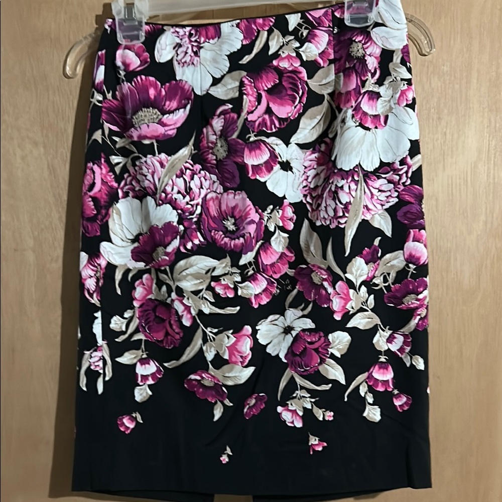 White House Black Market Pink Pencil Skirt for Cocktail